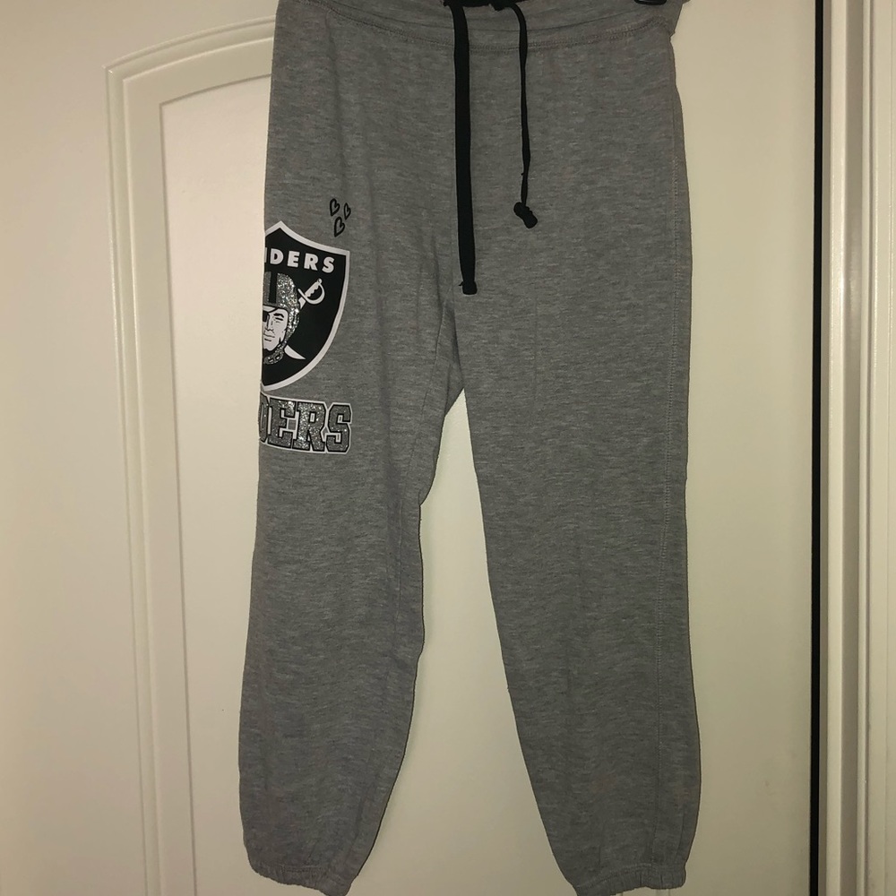 Raiders set - Picture 3 of 3